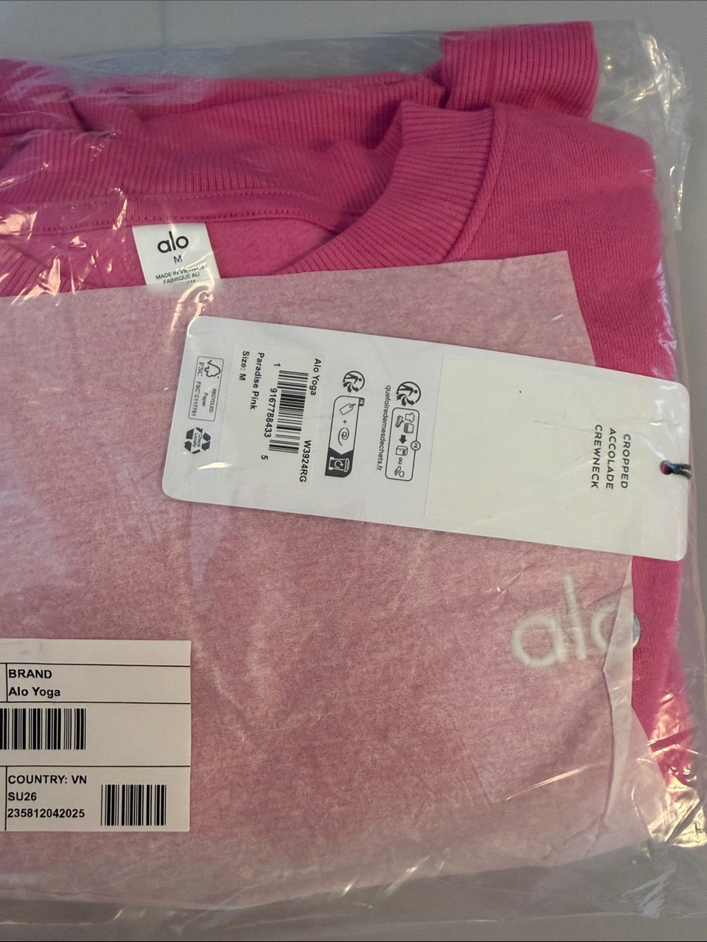 ALO Cropped Accolade Crewneck Paradise Pink M NWT (ALO003)
